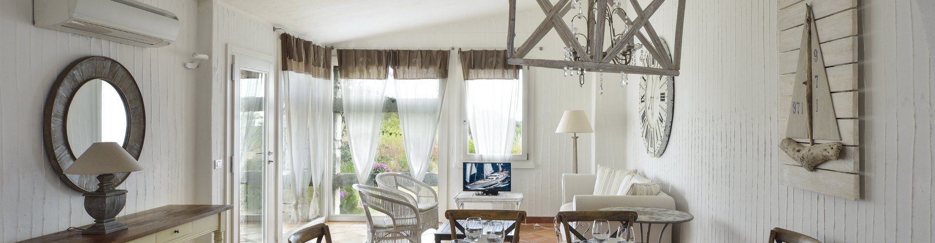 Li Conchi 36 | Living Room with dining Living Room with dining