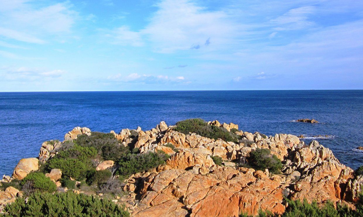 Cala Liberotto - Idyllic bays with rocks and maquis | discover-sardinia.com