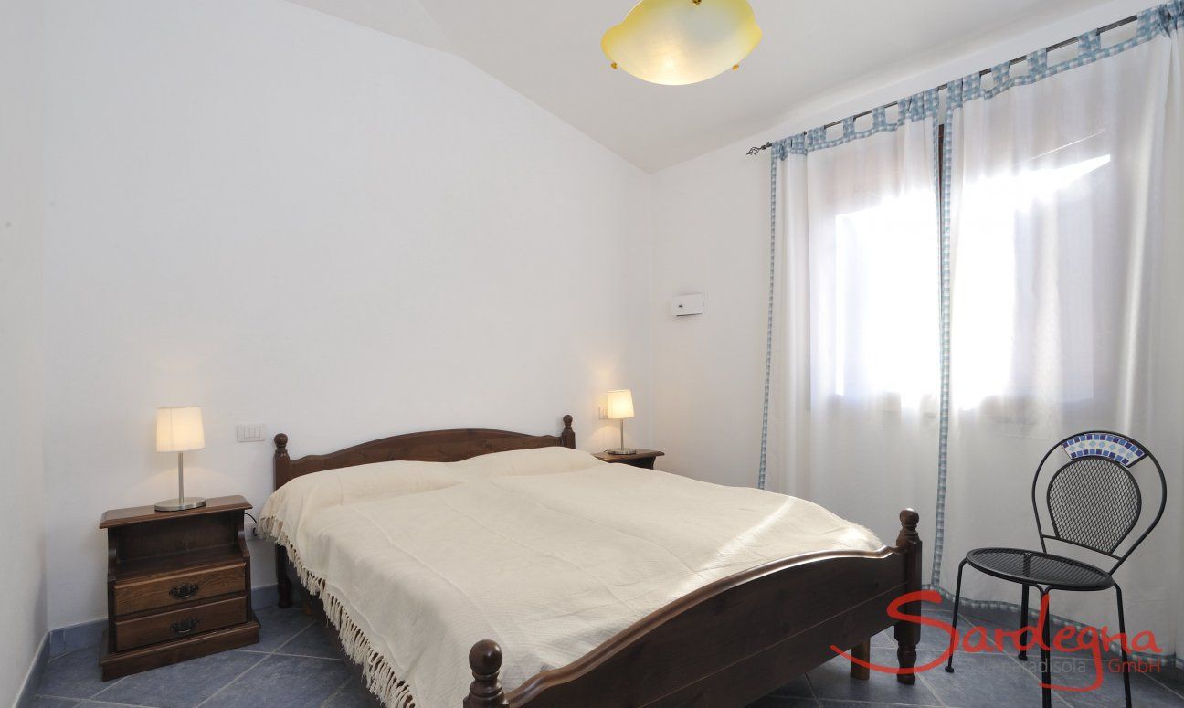 Apartment Castededdu 5 | Bedroom 1 with double sized bed Bedroom 1 with double sized bed
