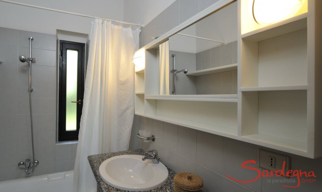 Villetta 12 | Bathroom 2 with bathtube Bathroom with bathtube