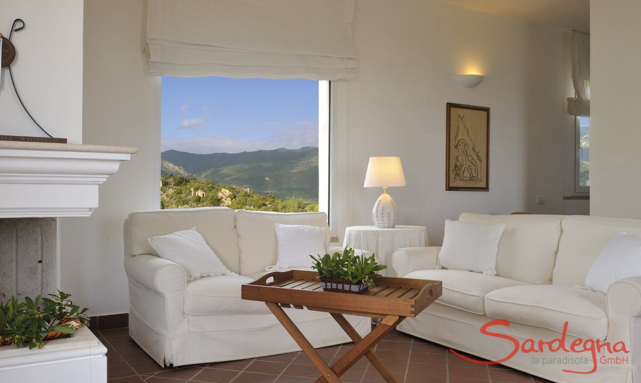 Villa Aquila Alta | Panorama window in the living area Sardinia