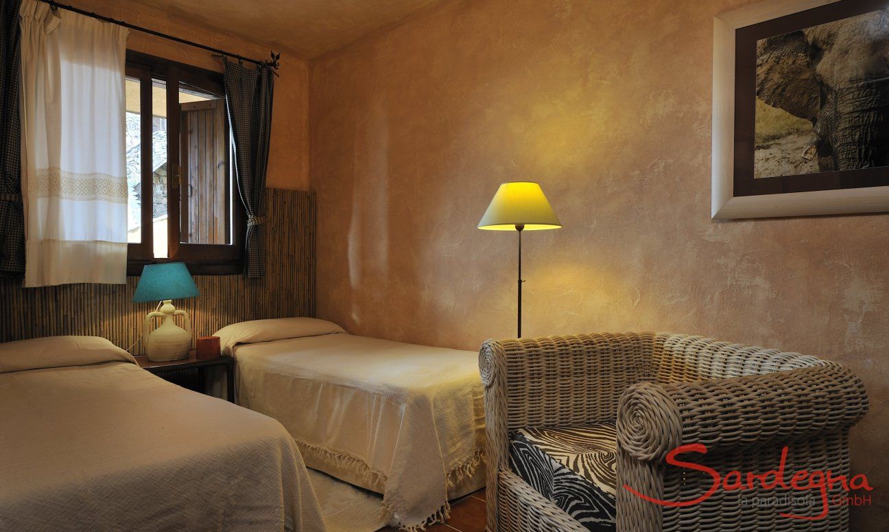 Apartment Country Club 1 | Bedroom 2 with single beds Bedroom 2 with single beds