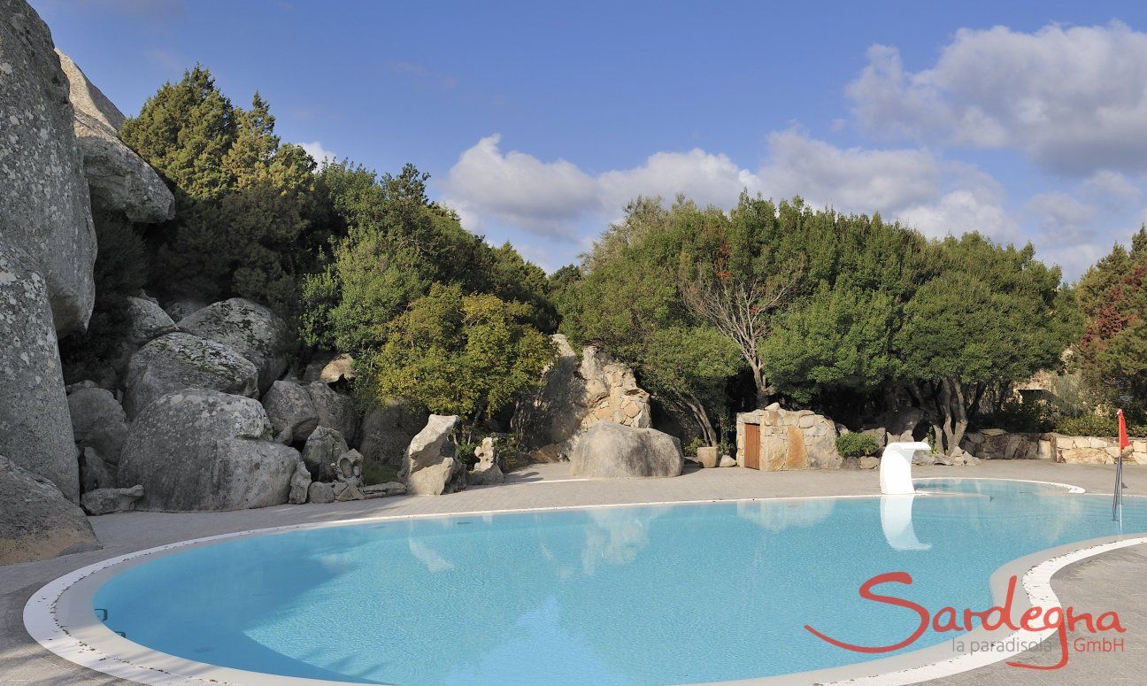 Apartment Country Club 1 | Shared pool Sardinia