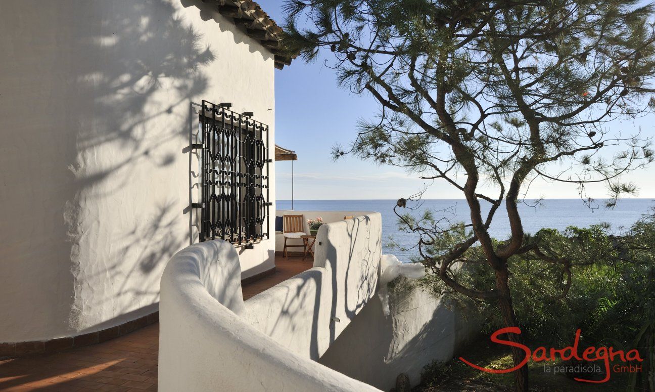 Villa Su Faru 1 | Entrance first floor Entrance first floor