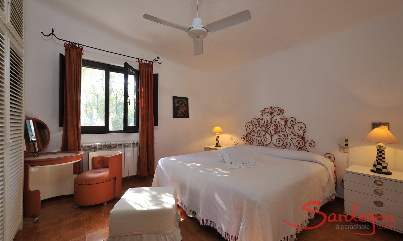 Villa Su Faru 1 | Bedroom 1 first floor with double sized bed Bedroom 1 first floor with double sized bed