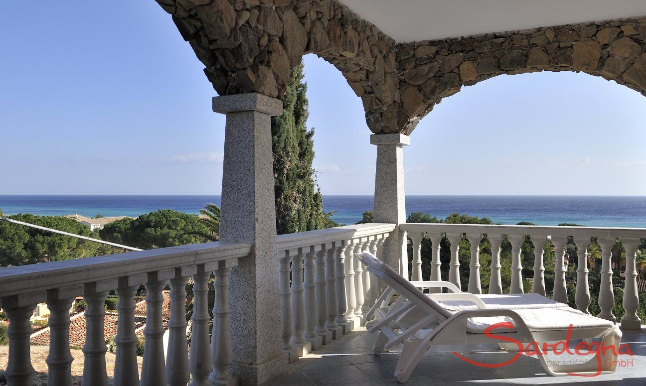 Apartment Castededdu 7 | Stunning sea view from the private terrace Castededdu 7 with a stunning sea view