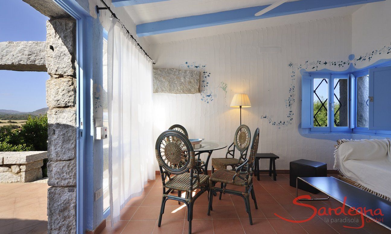 Living area with direct access to the terrace  Casa 20, Sant Elmo