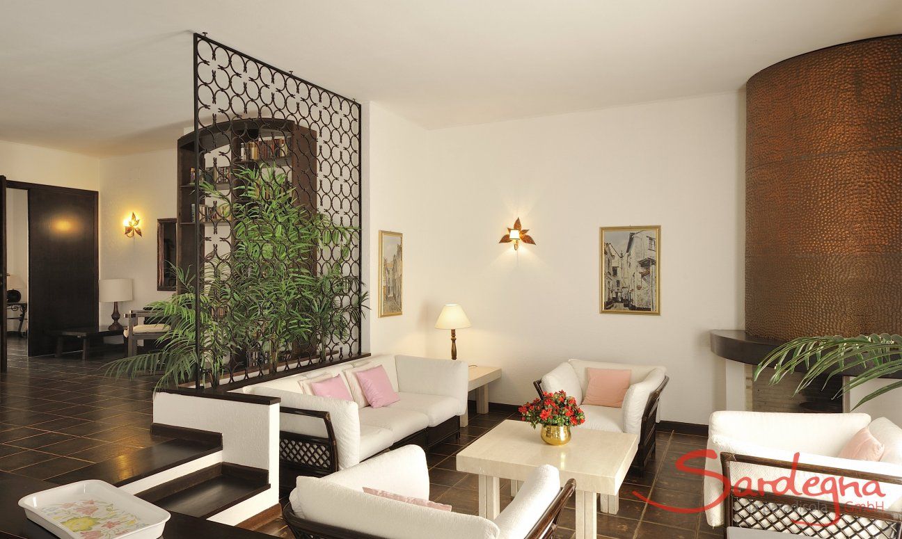 Villa Nautilus | Modern living room with a large sofa corner Modern living room with a large sofa corner