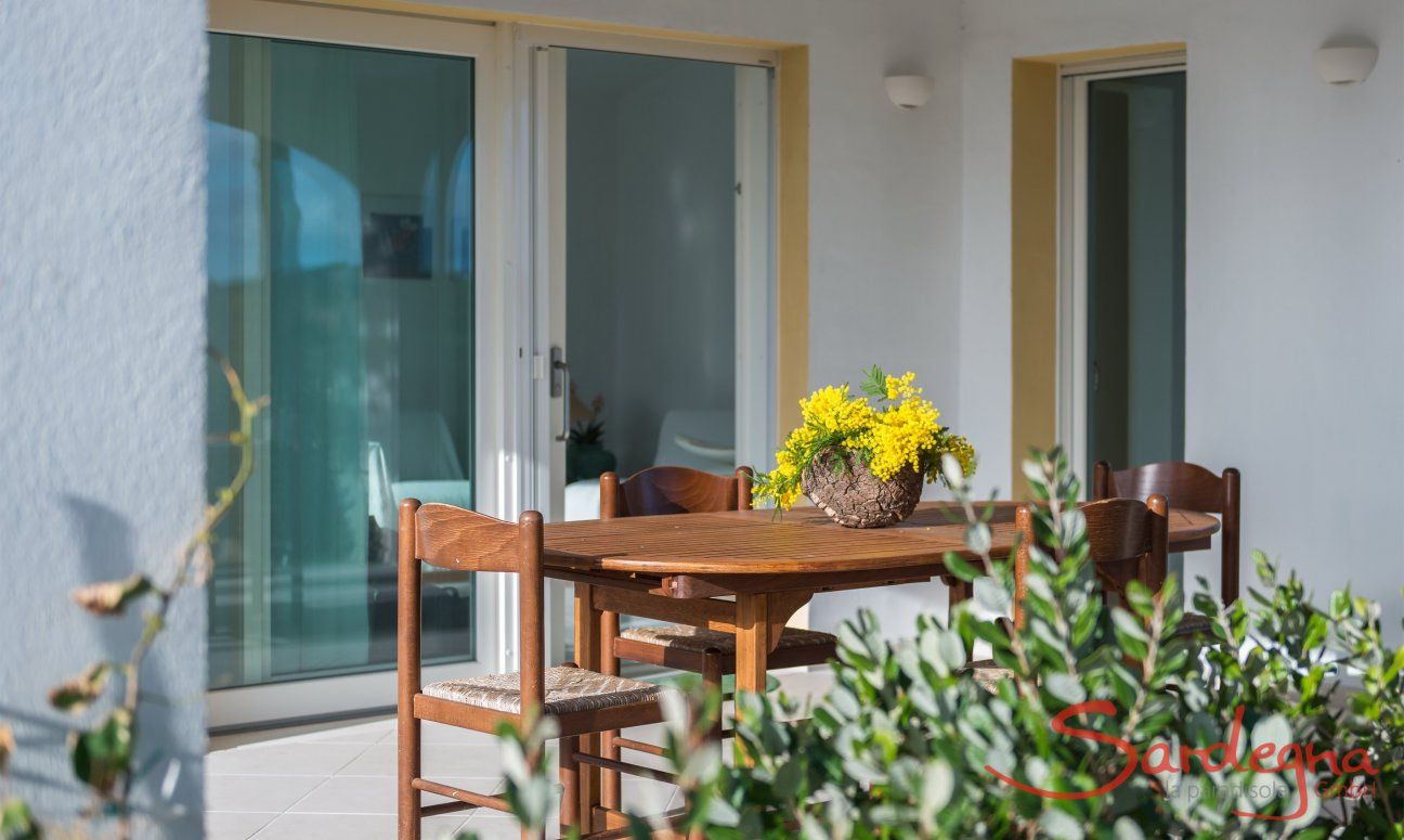 Villa Caterina | Dining table outside on the terrace Dining outside