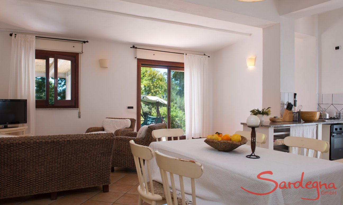 Apartment Orri 2 | Living and dining area with garden access Living and dining area with garden access
