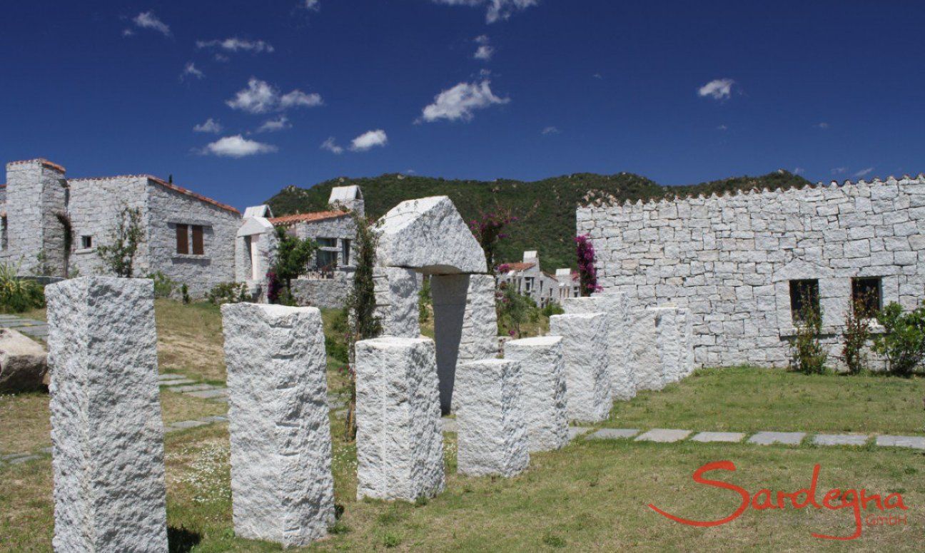 Complex Li Conchi made of granite rocks