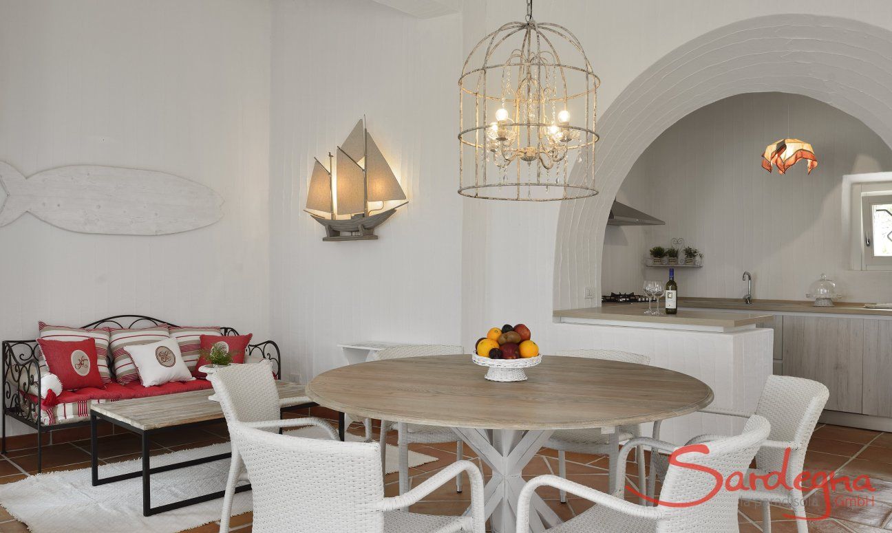 Li Conchi 33 | Dining area with sofa and kitchen Dining room