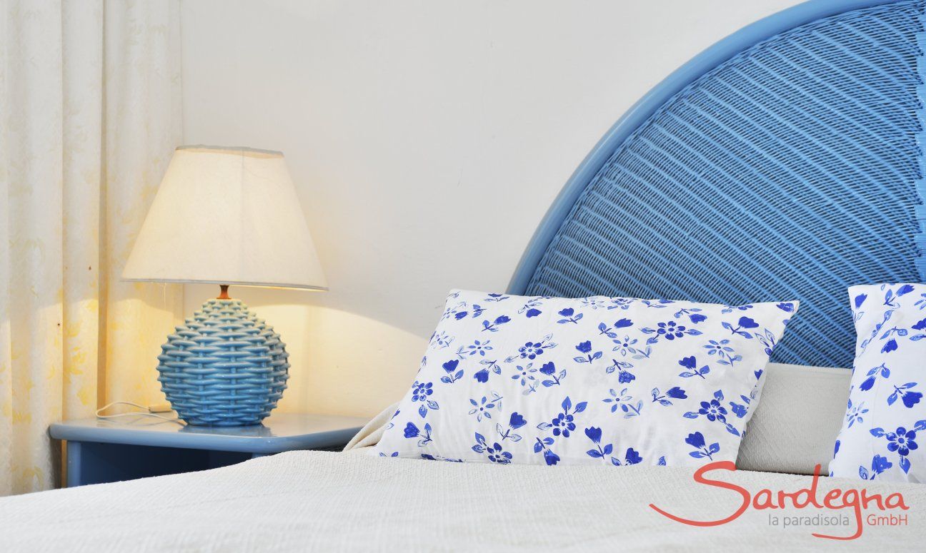 Villa Bella | Double bed in bedroom 1 Double bed with night table and lamp in light blue