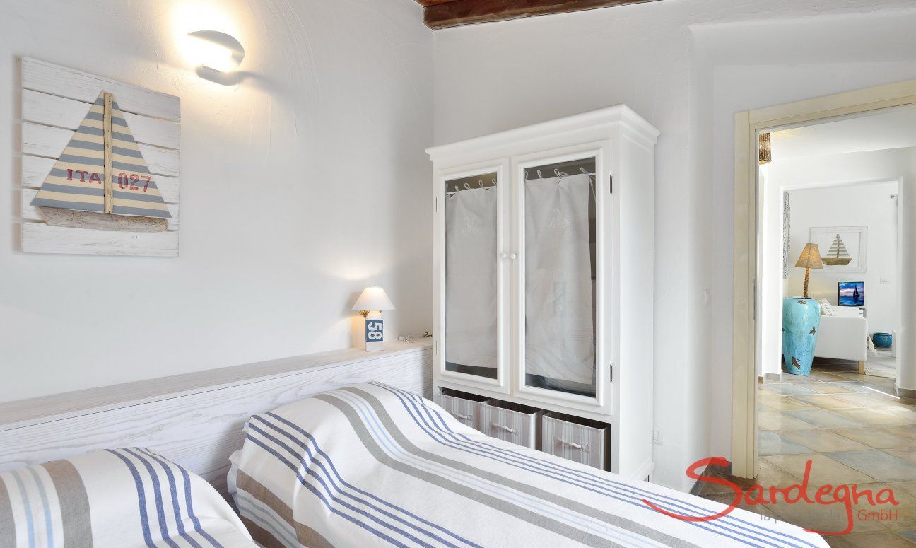 Villa Campidano 8 | Bedroom 3 with two single beds Bedroom