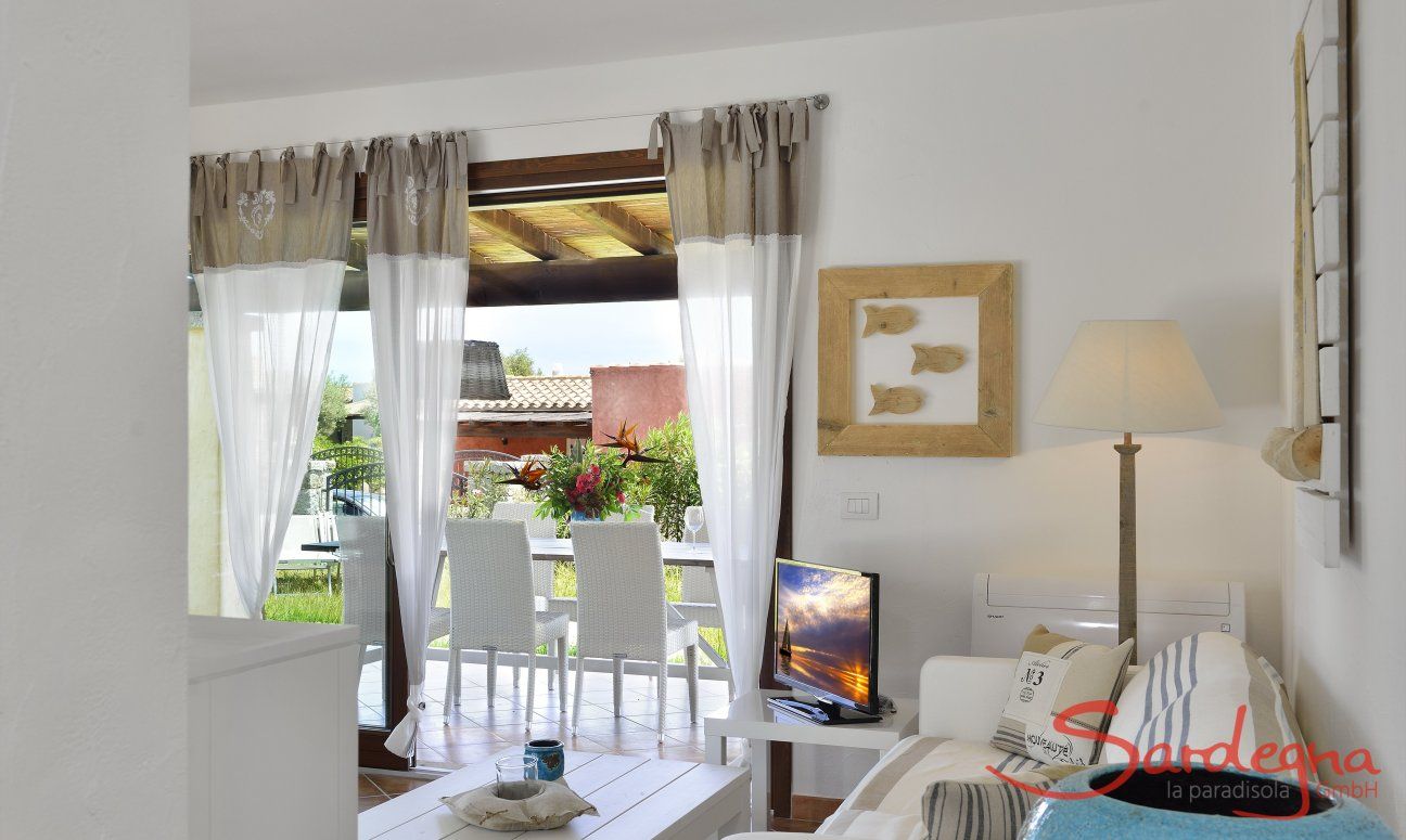 Villa Campidano 7 | Living area with direct access to the terrace Living