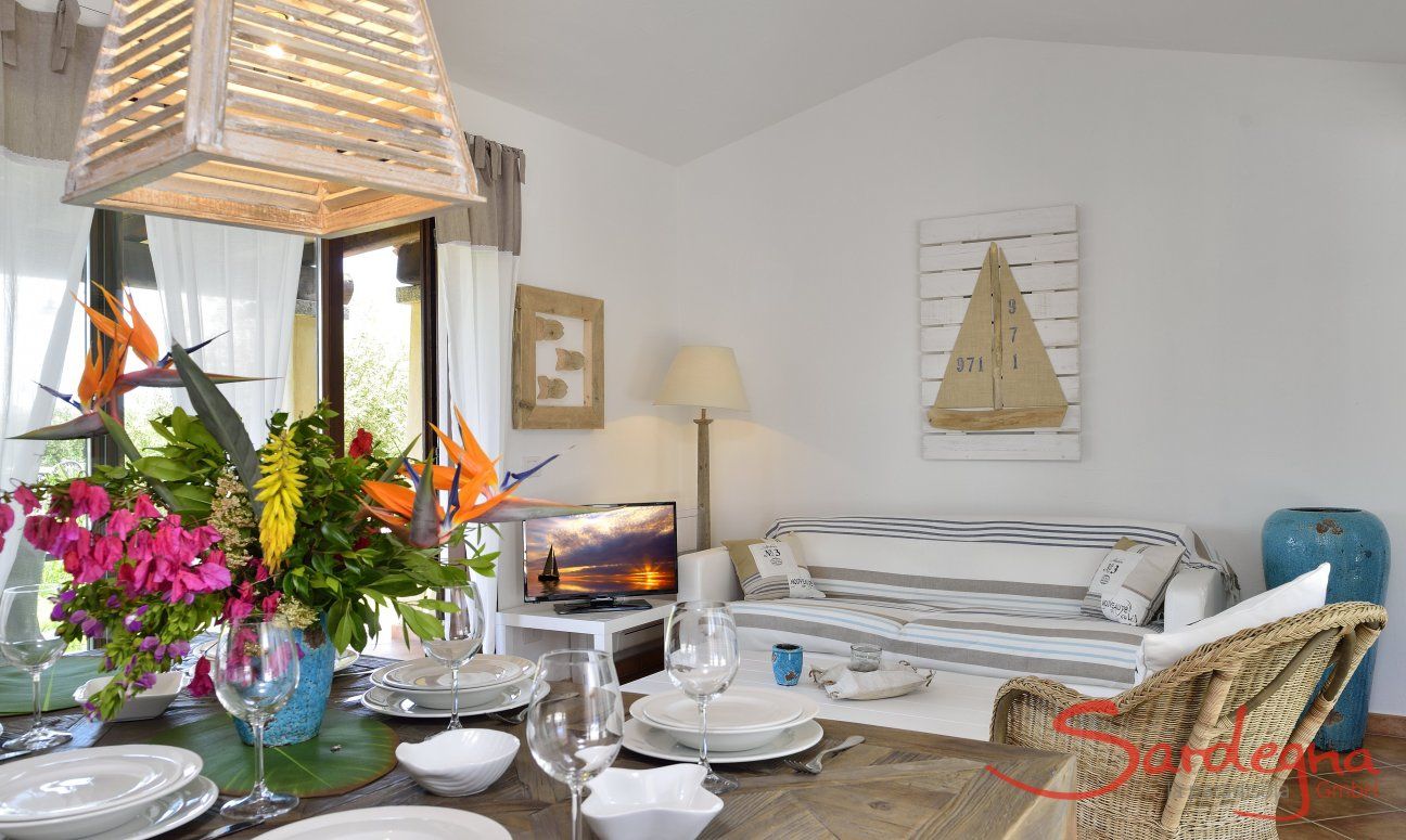 Villa Campidano 7 | Dining table in the living area of the villa Dining