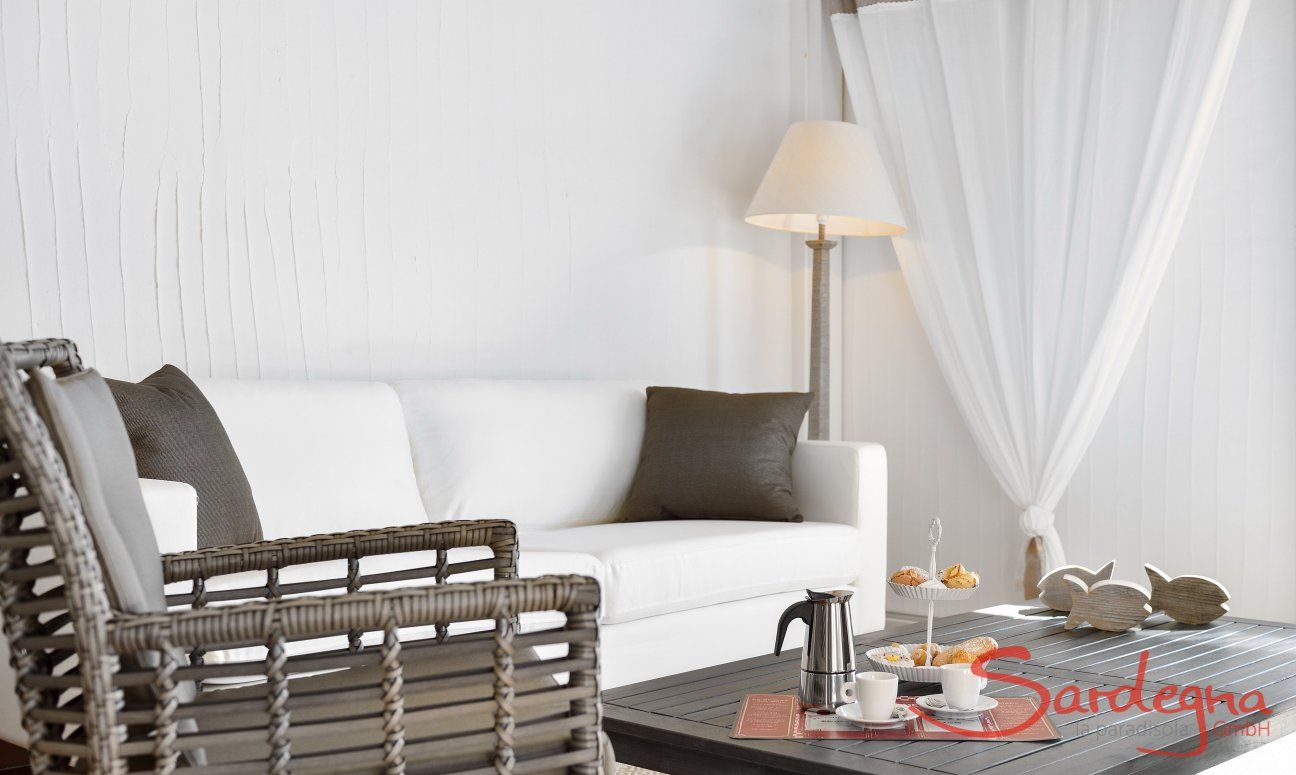 Li Conchi 6 | Sofa corner Detail, living room