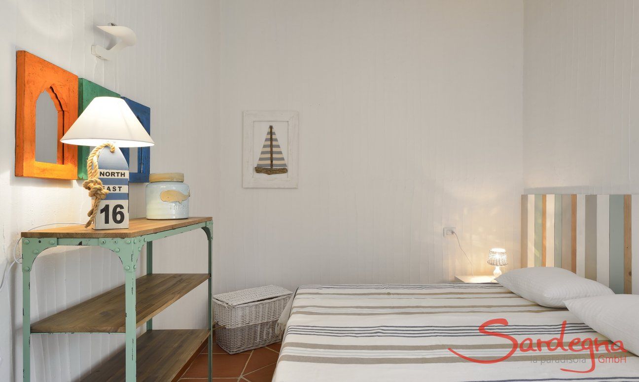 Li Conchi 6 | Bedroom 2 with double sized bed Bedroom