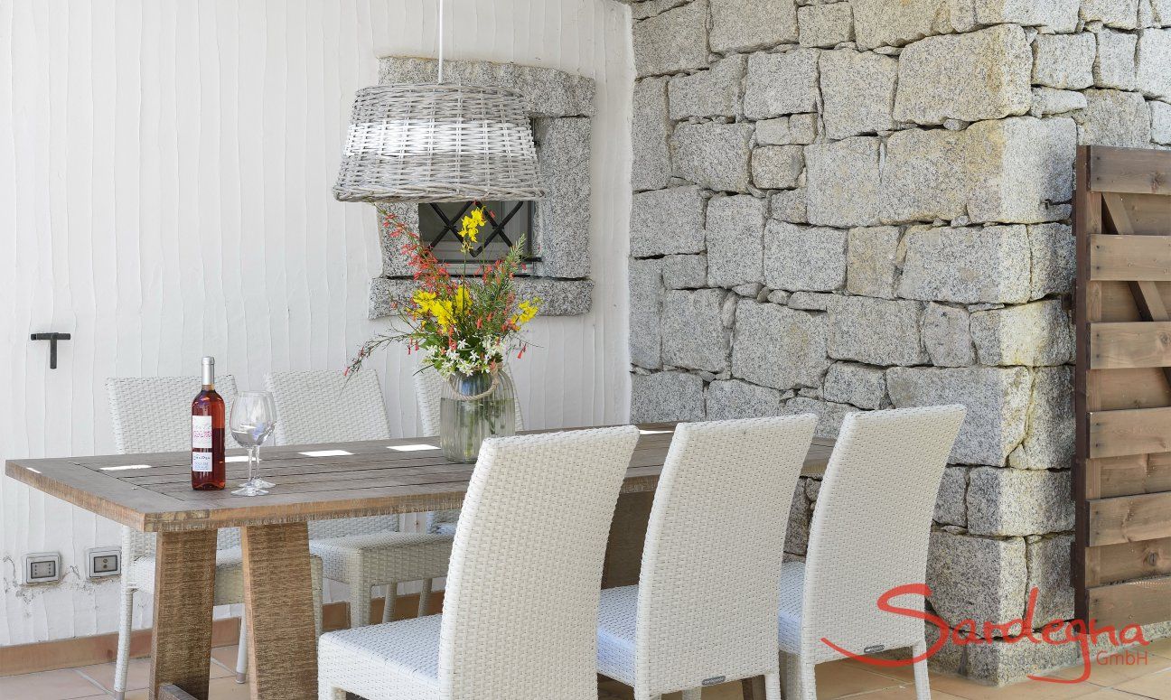 Li Conchi 6 | Dining area outdoors Terrace