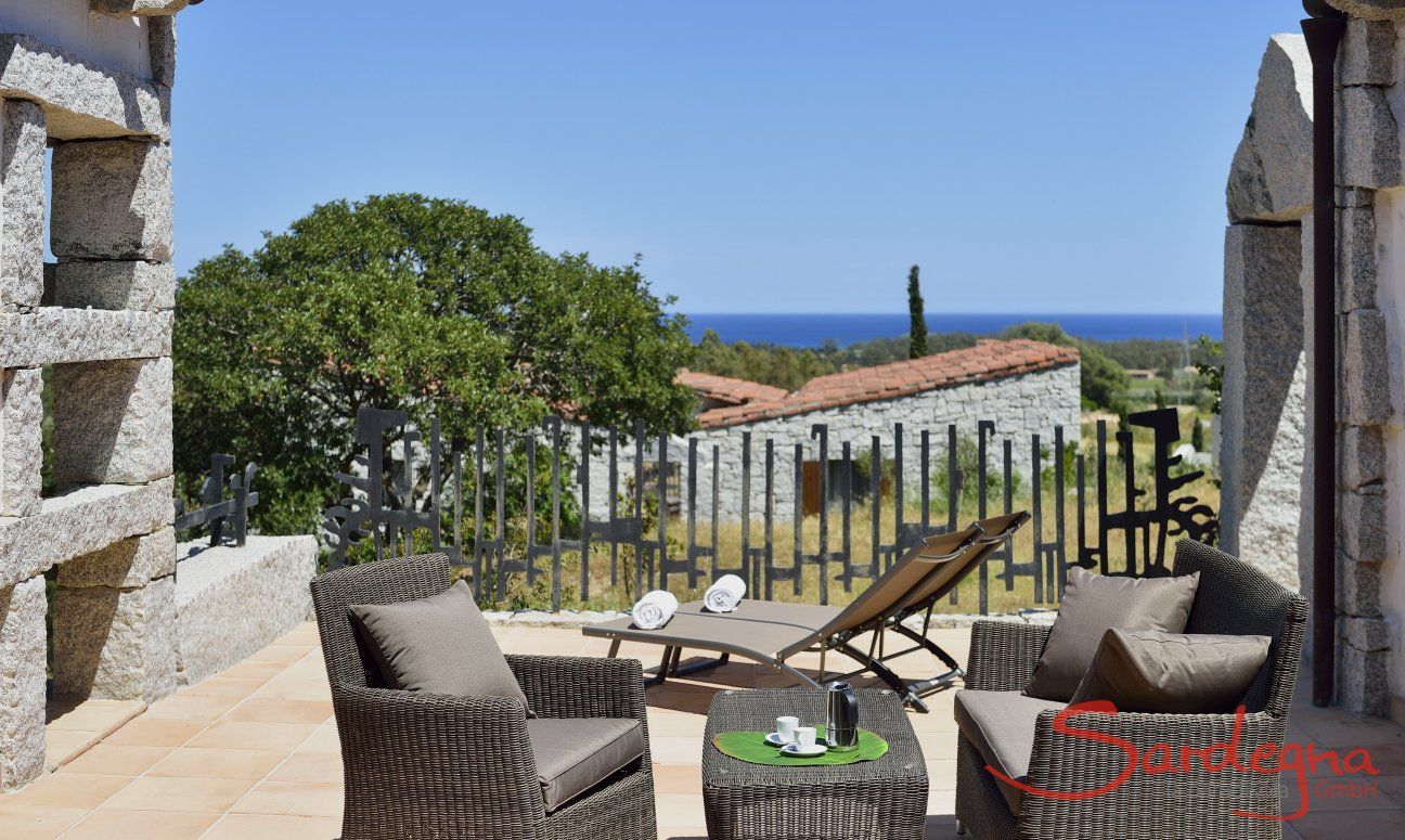 Li Conchi 1 | Patio and the lounge area with a beautiful view Patio