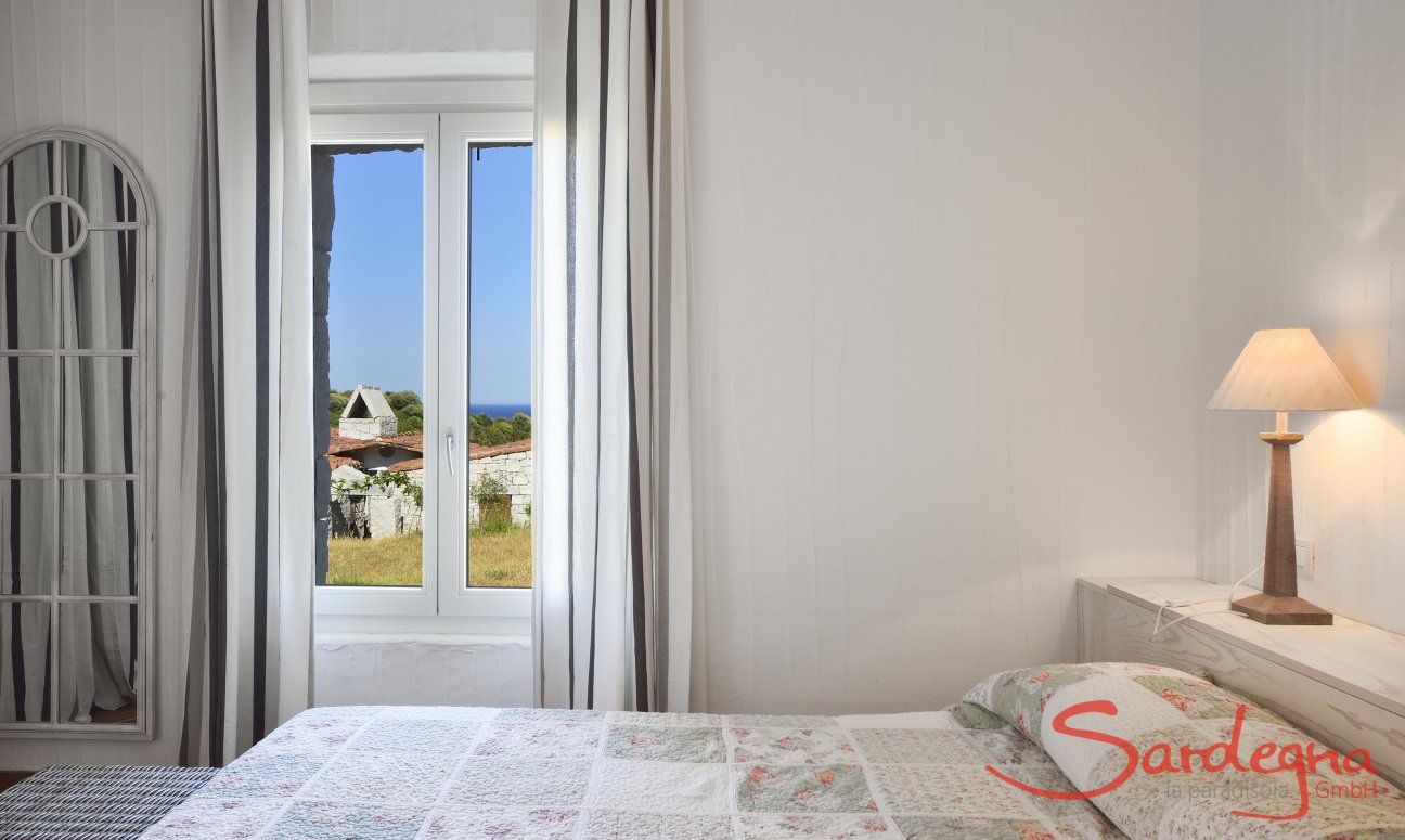 Li Conchi 1 | Bedroom 1 with double sized bed Bedroom 1