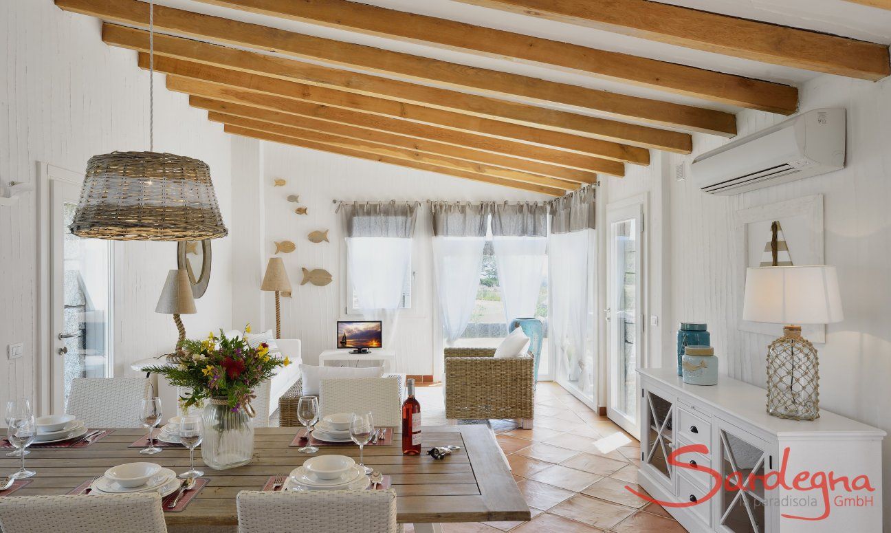 Li Conchi 14 | Dining area in the living room Dining room