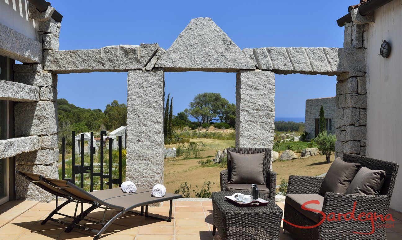 Li Conchi 14 | Private Patio with outside sofa, sunbeds and sea view Patio