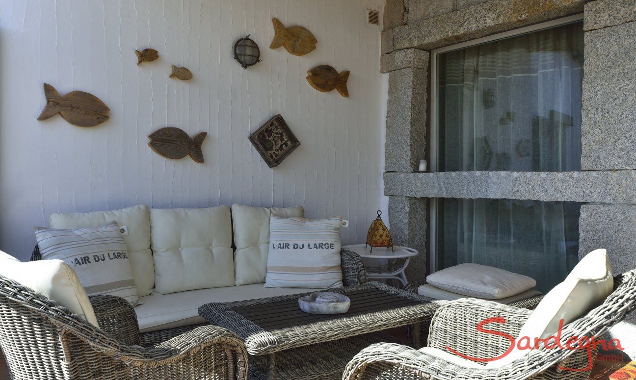 Li Conchi 8 | Relaxing on the terrace Relax outside