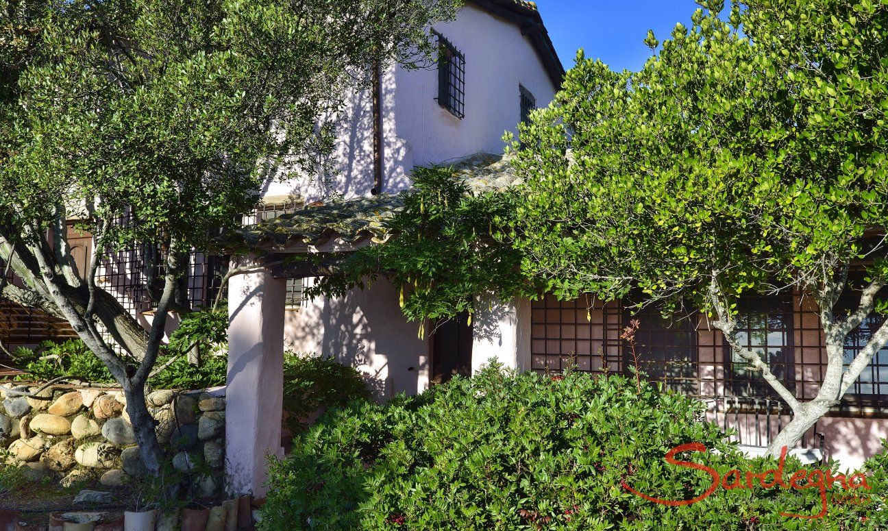 Villa inmidst of Green