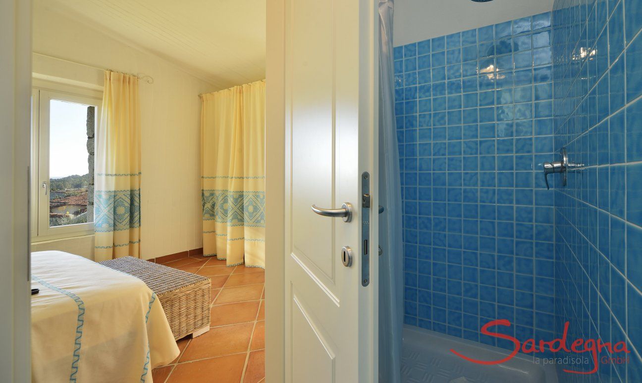 Li Conchi 7 | Bathroom 1, related to the first bedroom Ensuite bath with shower Li Conchi 7