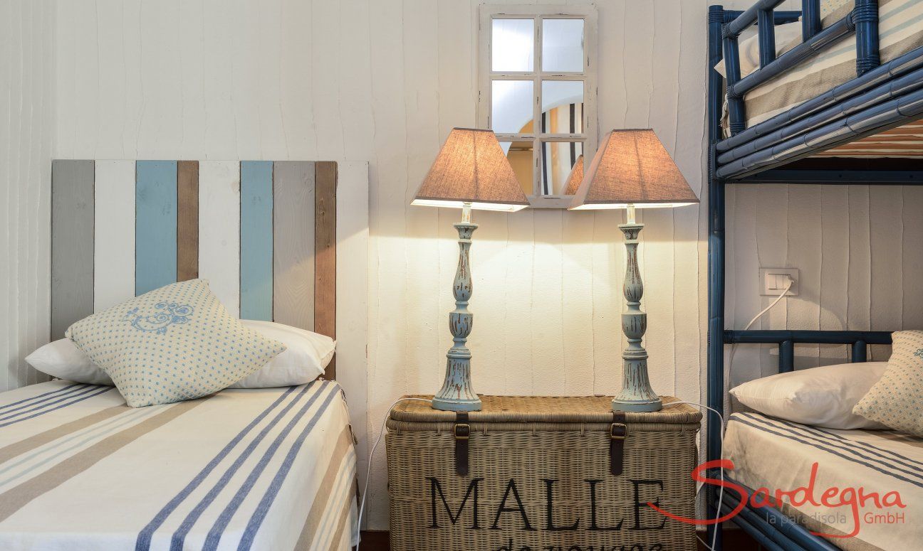 Li Conchi 9 | Bedroom 2 with loft bunk bed and single bed Bedroom with loft bed and single bed Li Conchi 9, Cala Sinzias