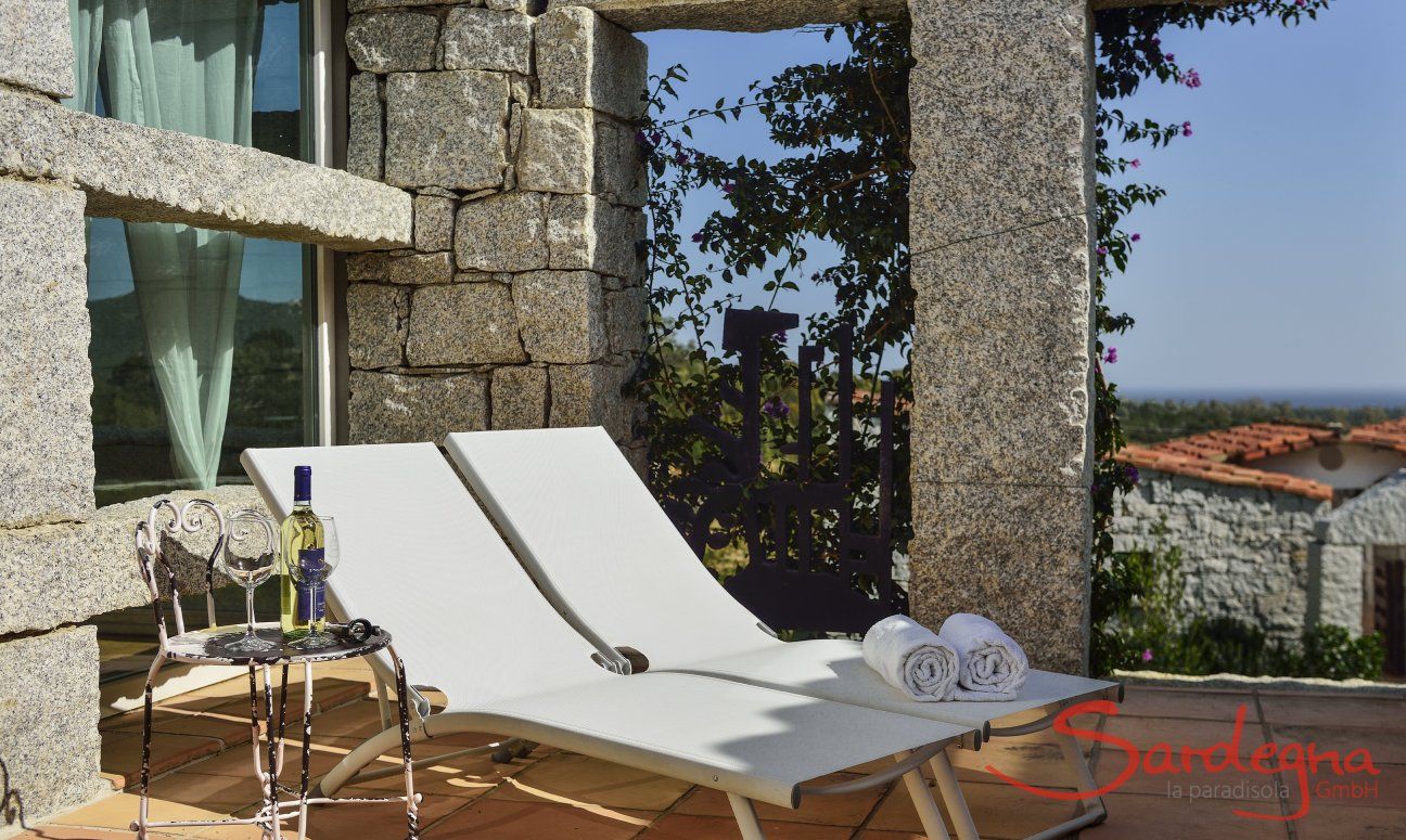 Li Conchi 26 | Sunbeds to enjoy the sun and seaview Sun & Sea