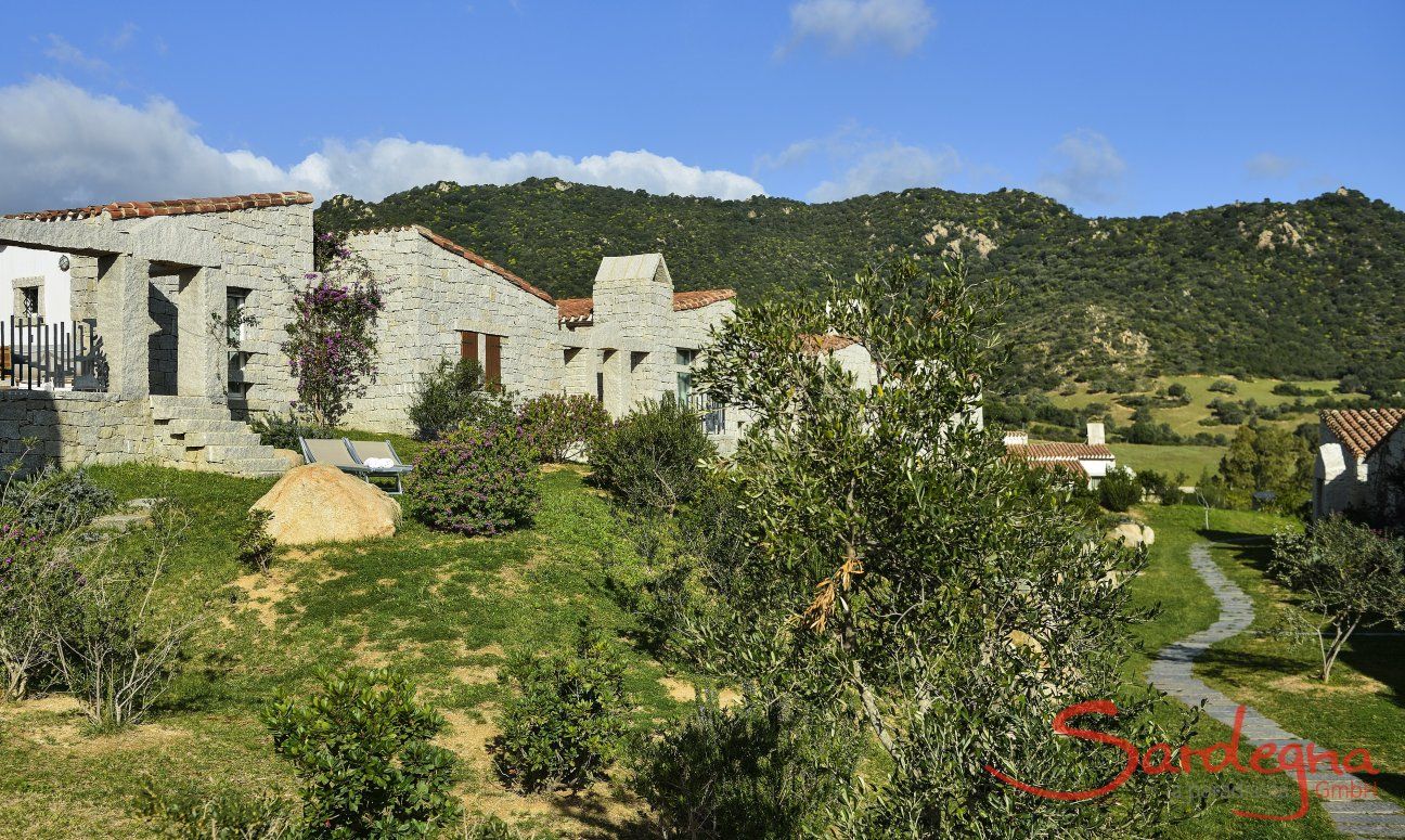 Li Conchi 28 | Villa nestled in the hilly landscape Sardinia