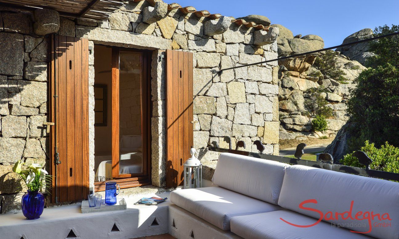 Penthouse Domus 16 | Lounge area in Costa Smeralda style Lounge area in Costa Smeralda style