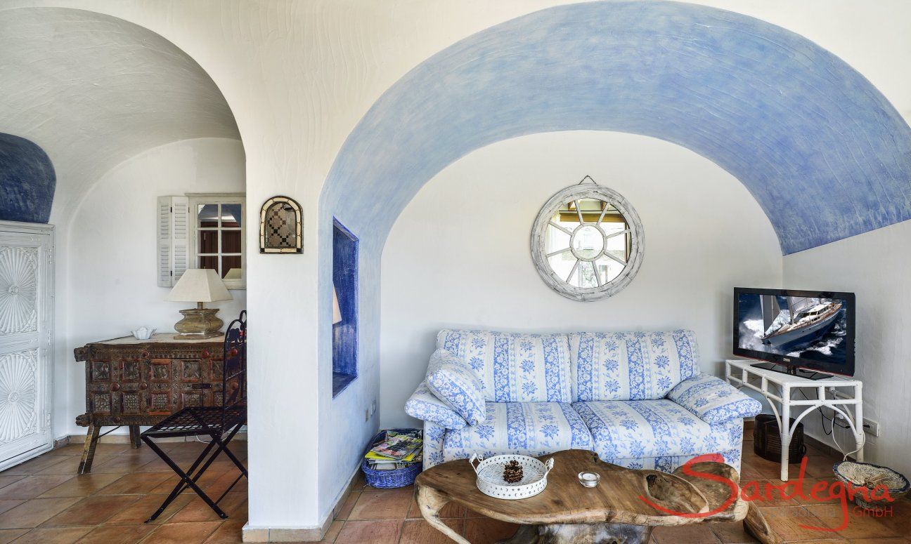 Penthouse Domus 16 | Living room in Costa Smeralda style Domus di Pitrizza