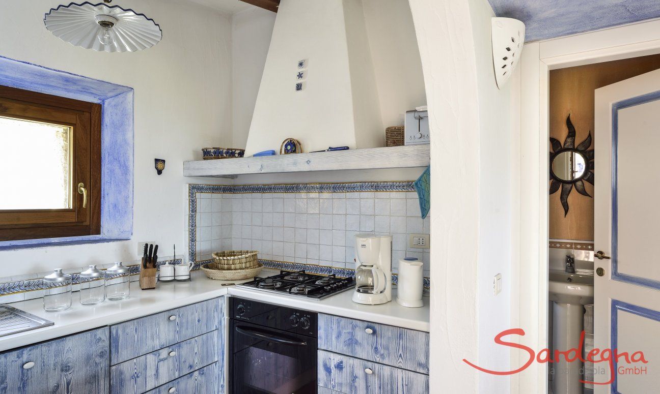 Penthouse Domus 16 | Kitchen with all essential devices Kitchen with all essential devices