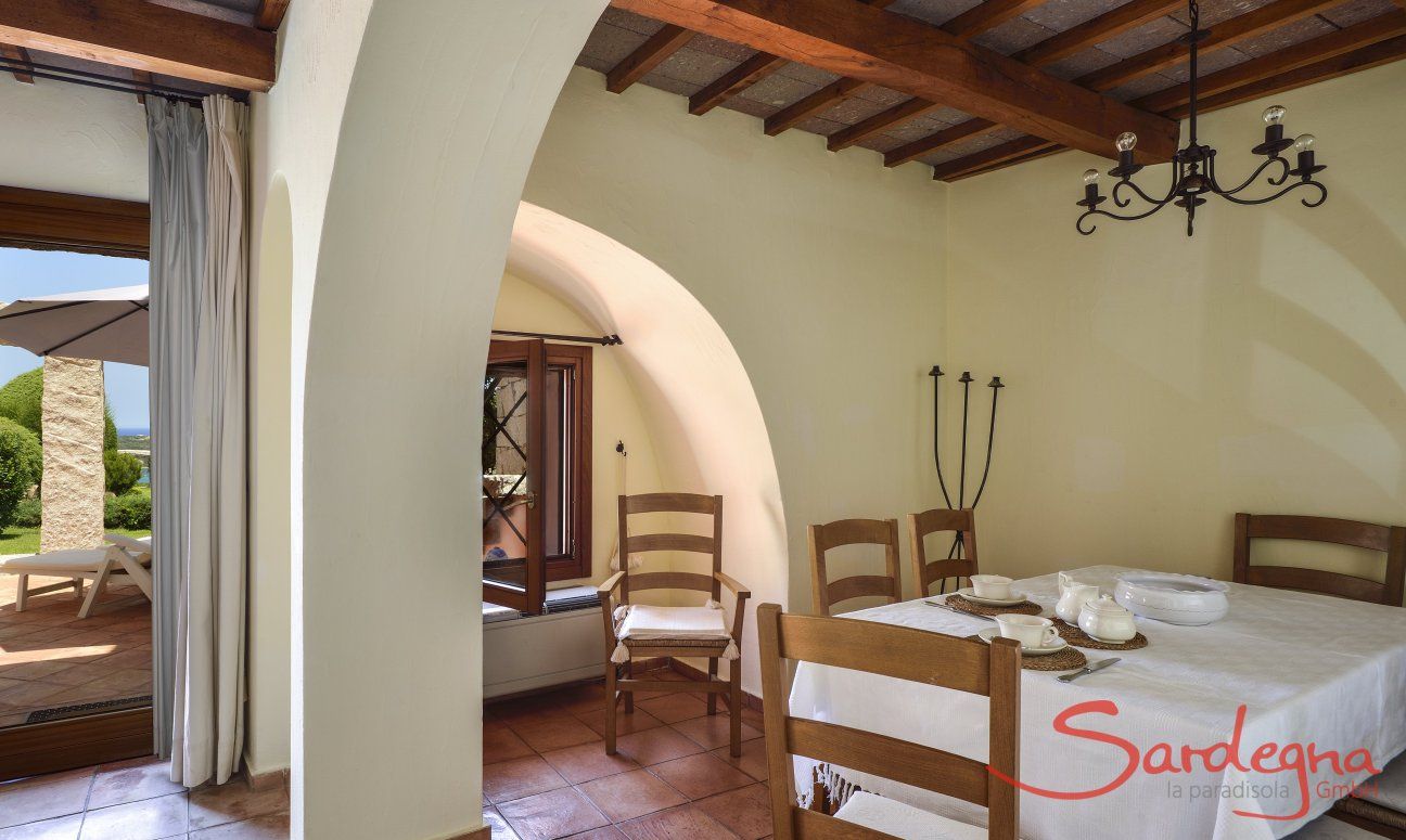 Villa Domus 17 | Dining area inside with terrace access Dining area inside with terrace access