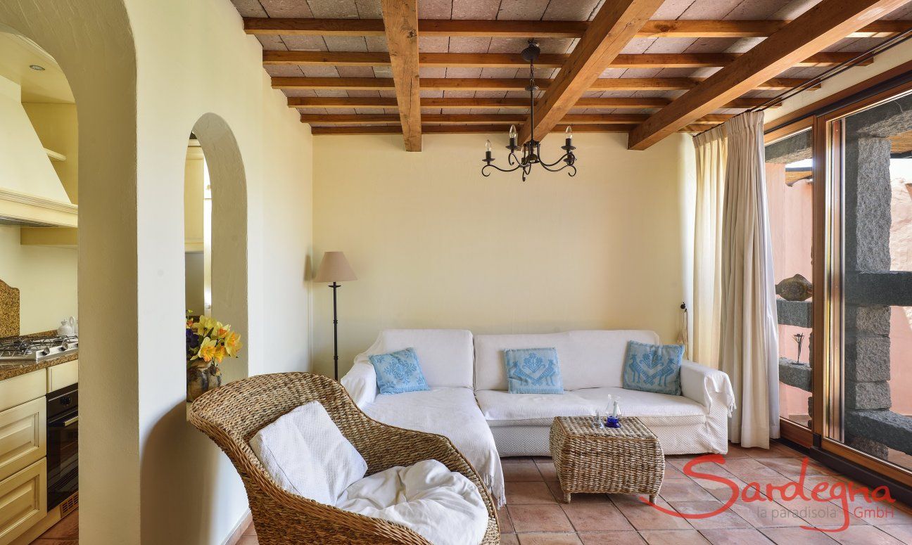 Villa Domus 17 | Living area with a glass front and terrace access Living area with a glass front and terrace access
