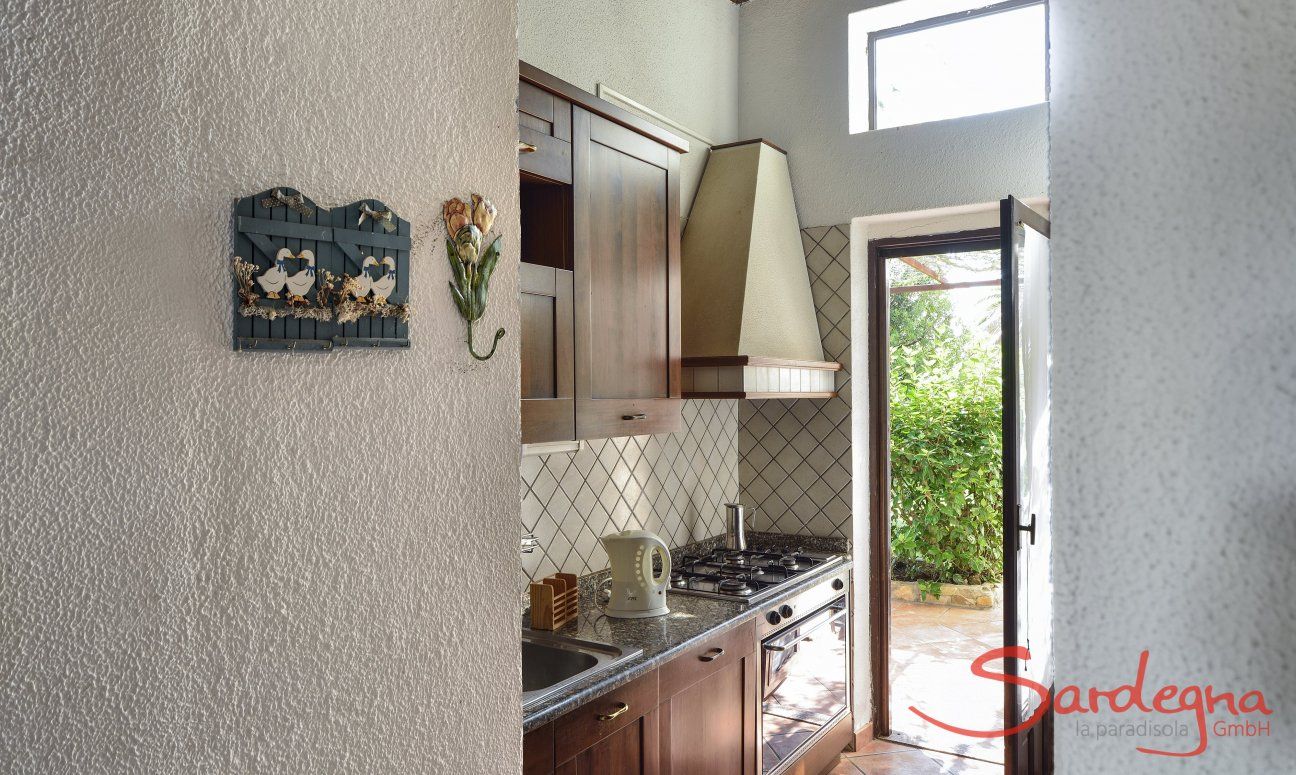 Villa Ibiscus | Fully equipped kitchen with all essential devices Fully equipped kitchen with all essential devices