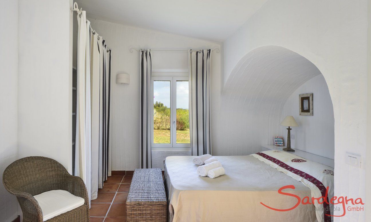 Li Conchi 36 | Bedroom 1 with double bed Bedroom 1