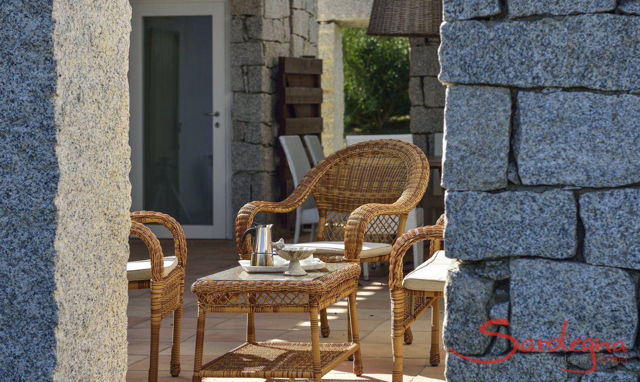 Li Conchi 36 | The terrace furnished with sofa and dining table becomes an "open air living room" Terrace