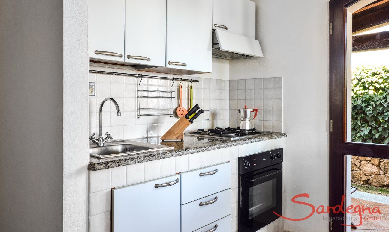 Villa Le Ginestre 2 | Fully equipped kitchen upstairs with oven, gas stove and big fridge with freezer Fully equipped kitchen upstairs with oven, gas stove and big fridge with freezer