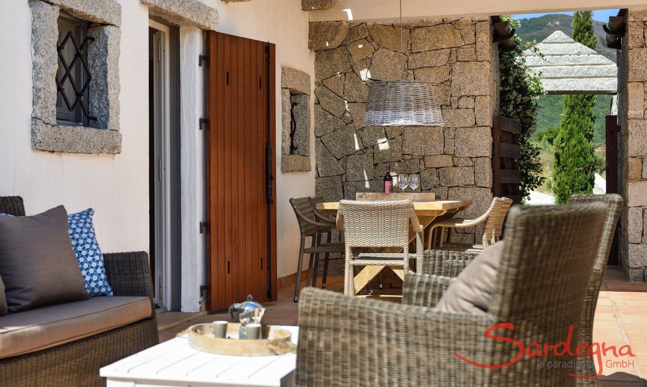 Li Conchi 4 | Modern furnished terrace with a lounge area Well furnished Terrace