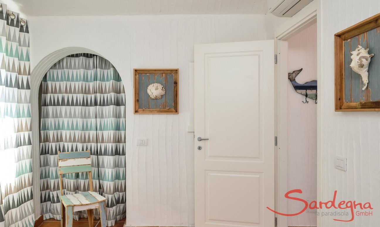 Li Conchi 4 | Bedroom 2 with walk-in closet Bedroom