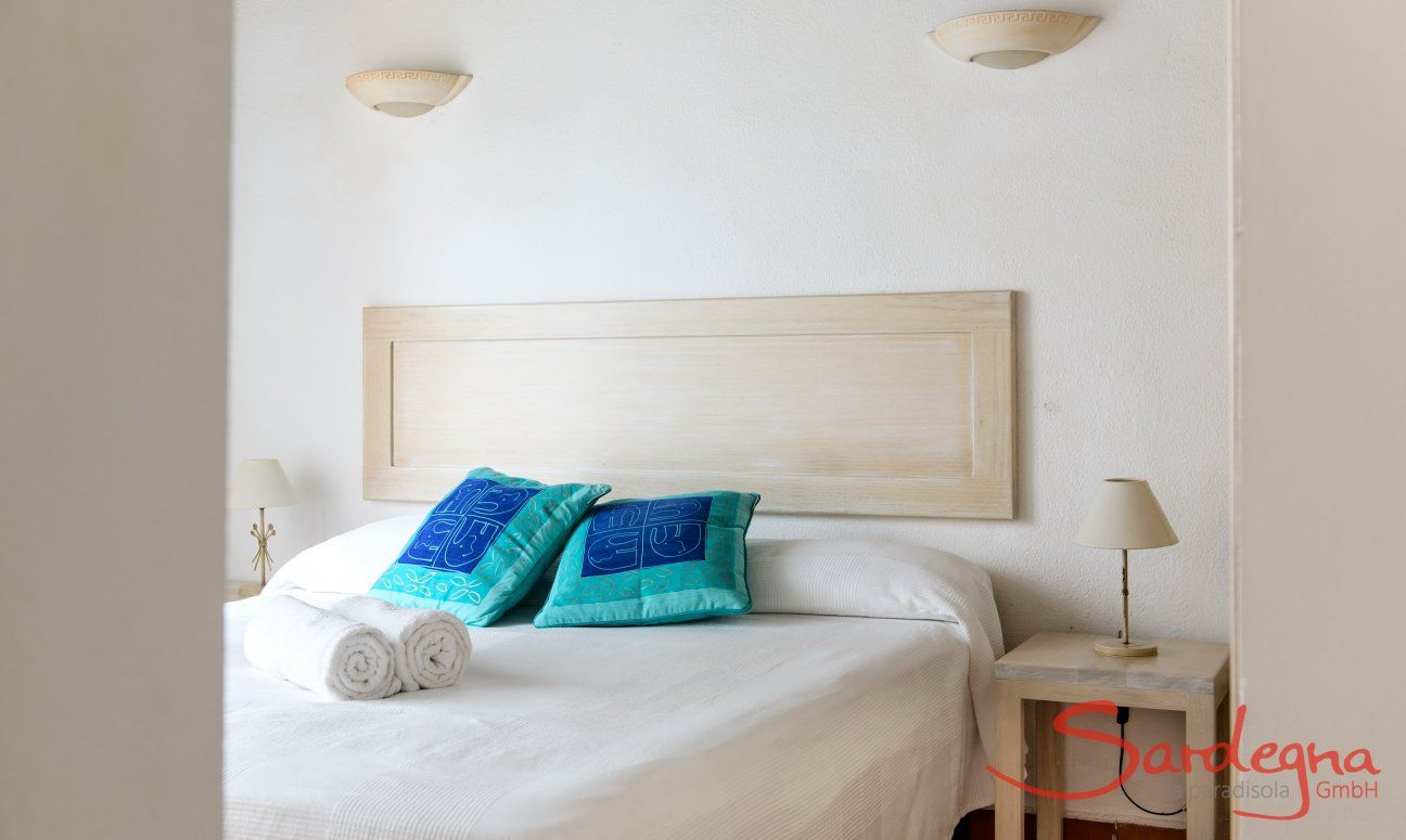 Villa Kika | Bedroom 1 with double sized bed Bedroom 1 with double sized bed