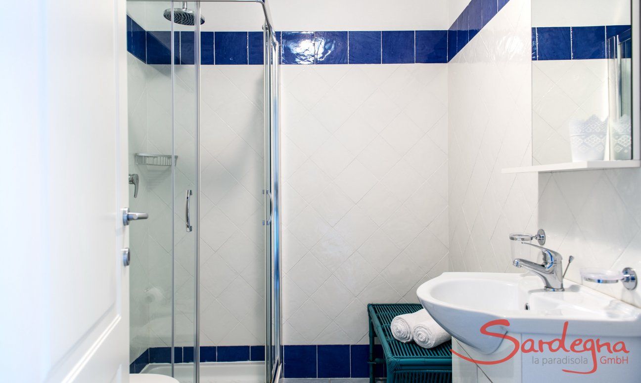 Li Conchi 3 | Bath 3 Bath 3
