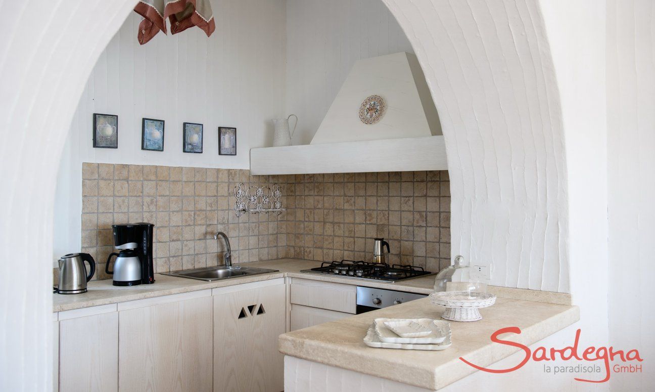 Li Conchi 29 | The kitchen is equipped with all neccessary appliances Kitchen