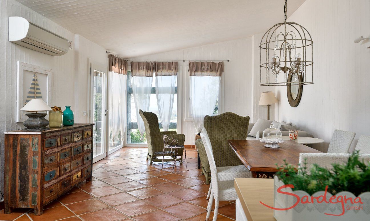 Li Conchi 32 | Living area with big panoramic windows Living