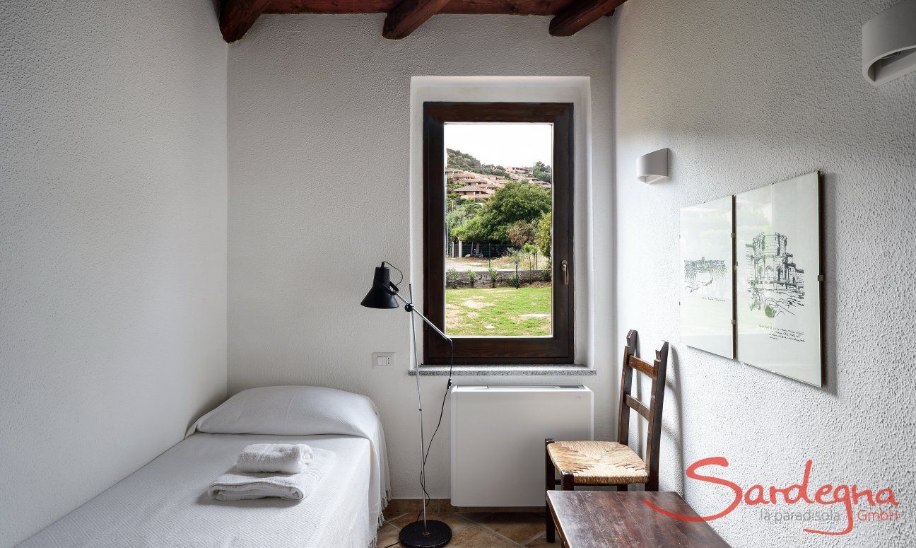 Villa Maistu | Bedroom 3 with singe beds Bedroom 3 with singe beds