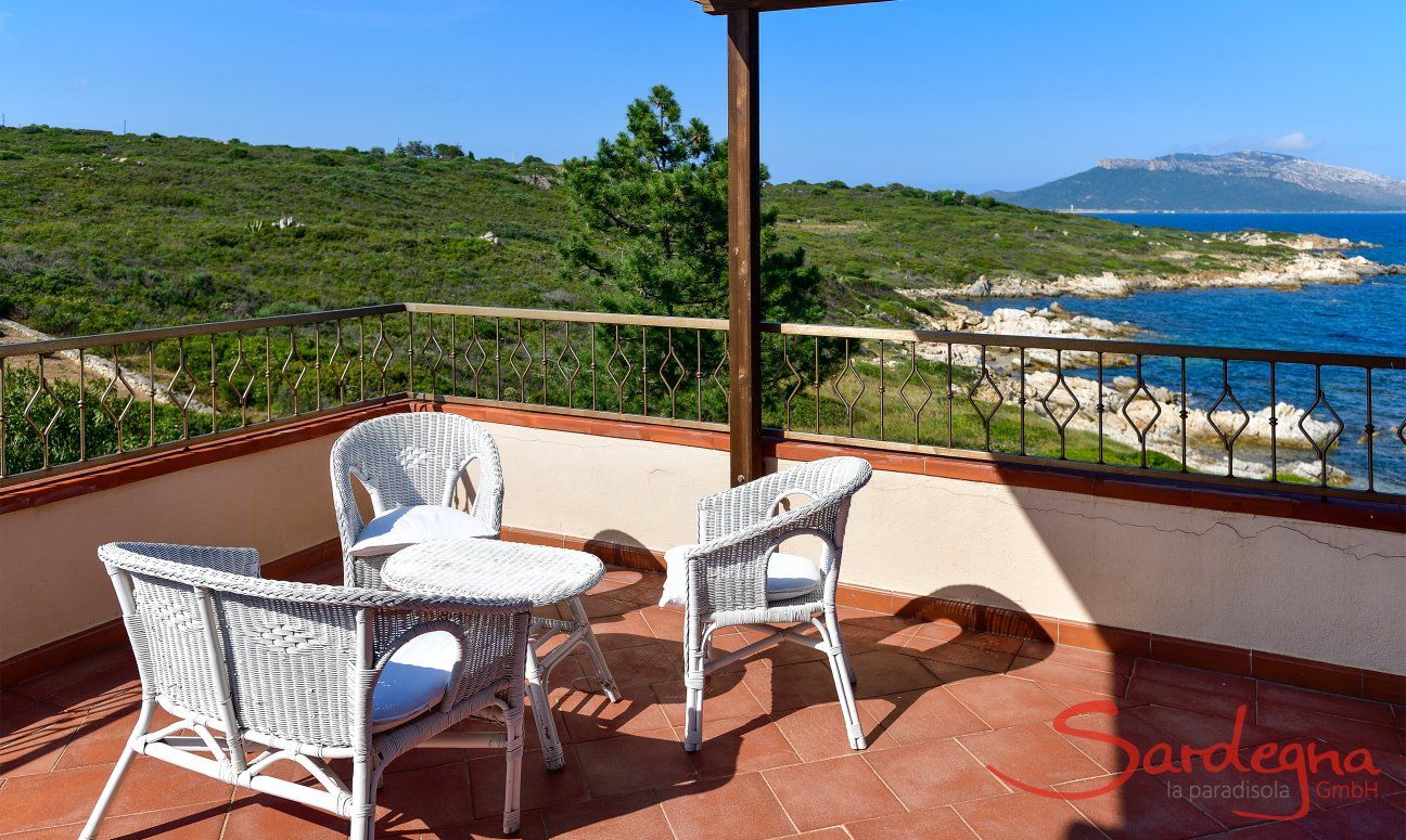 Roof terrace with a view across the coast 